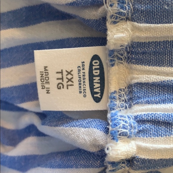 Plus size striped off the shoulder blouse - Picture 5 of 5